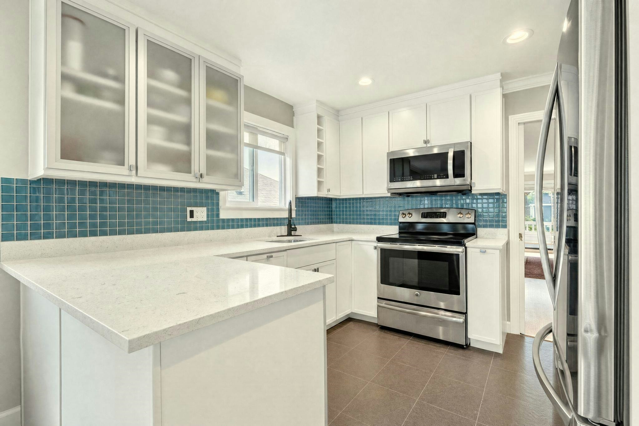 2183 Napier Street, Vancouver, BC, V5L 2P1 - 10