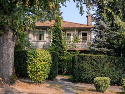 2183 Napier Street - 2