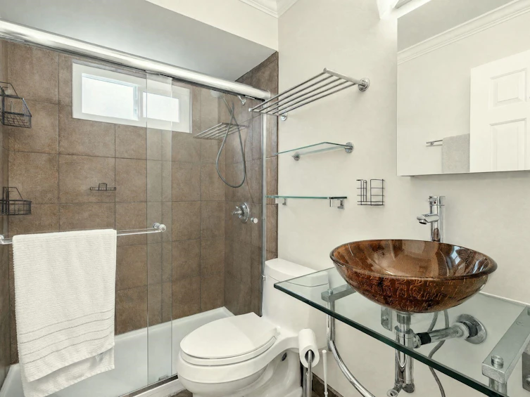 2183 Napier Street, Vancouver, BC, V5L 2P1 - 25