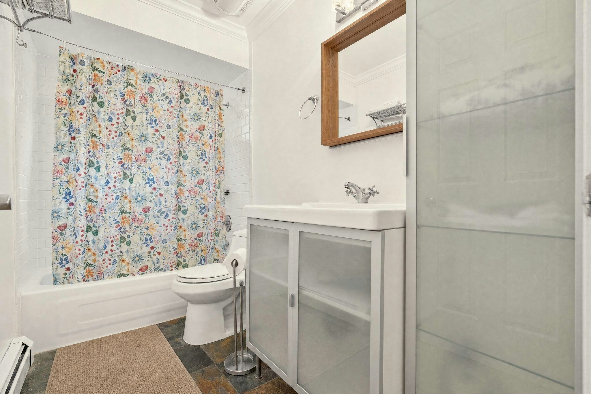 2183 Napier Street, Vancouver, BC, V5L 2P1 - 31