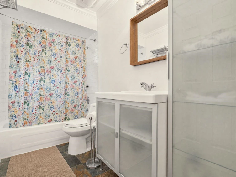 2183 Napier Street, Vancouver, BC, V5L 2P1 - 31