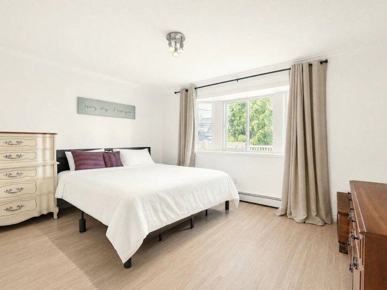 2183 Napier Street, Vancouver, BC, V5L 2P1 - 19
