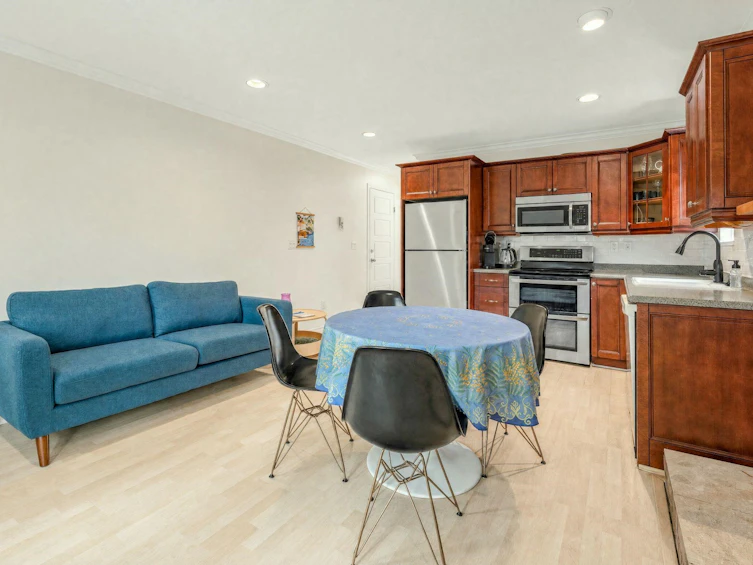 2183 Napier Street, Vancouver, BC, V5L 2P1 - 27