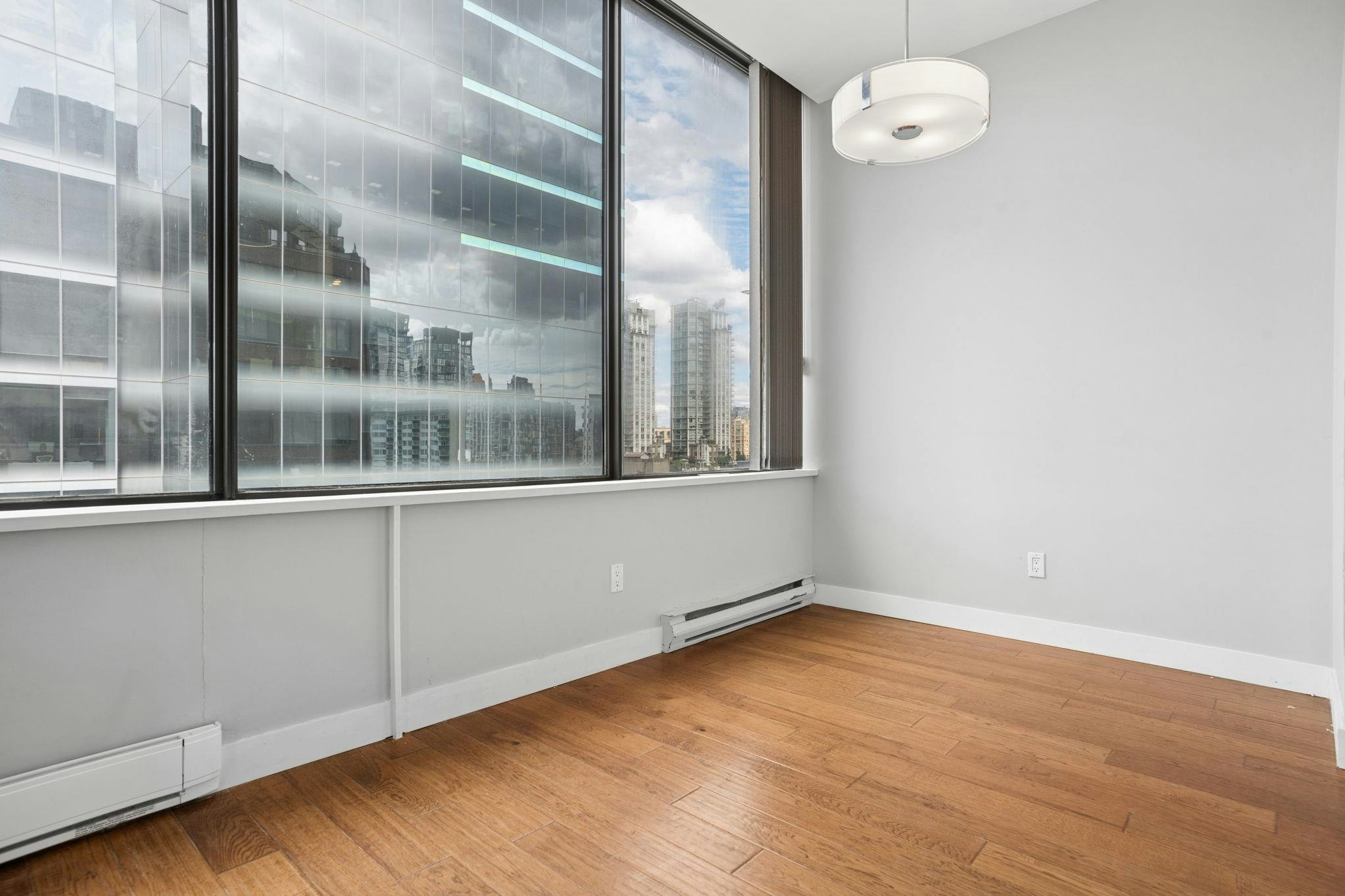 701-1010 Howe Street, Vancouver, BC, V6Z 1P5 - 7
