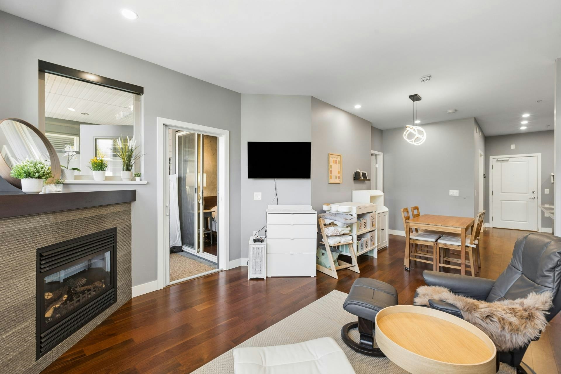 303-116 W 23rd Street - 4
