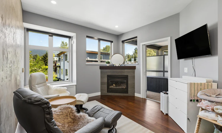 303-116 W 23rd Street