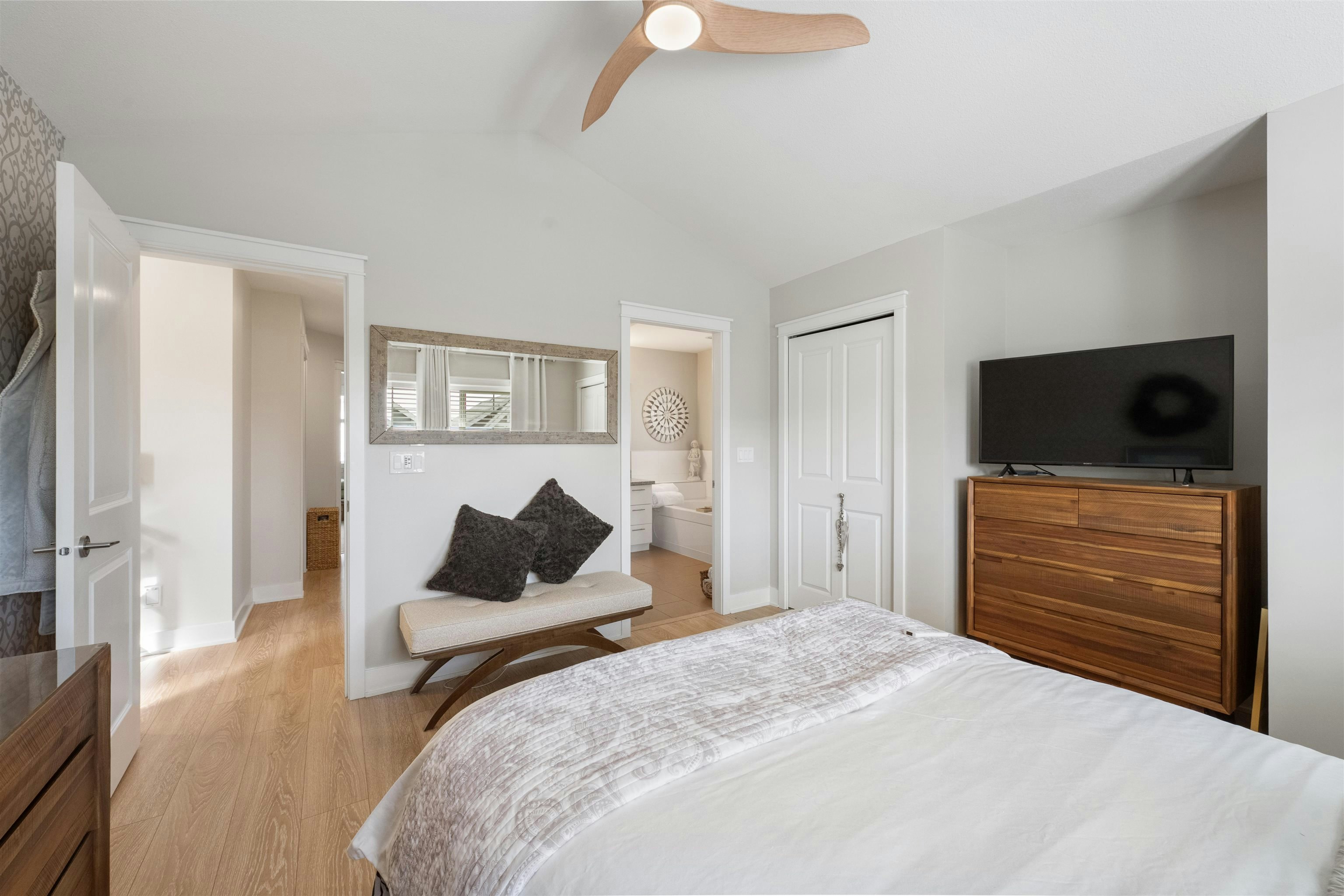 259 172a Street, Surrey, BC, V3Z 9R1 - 15