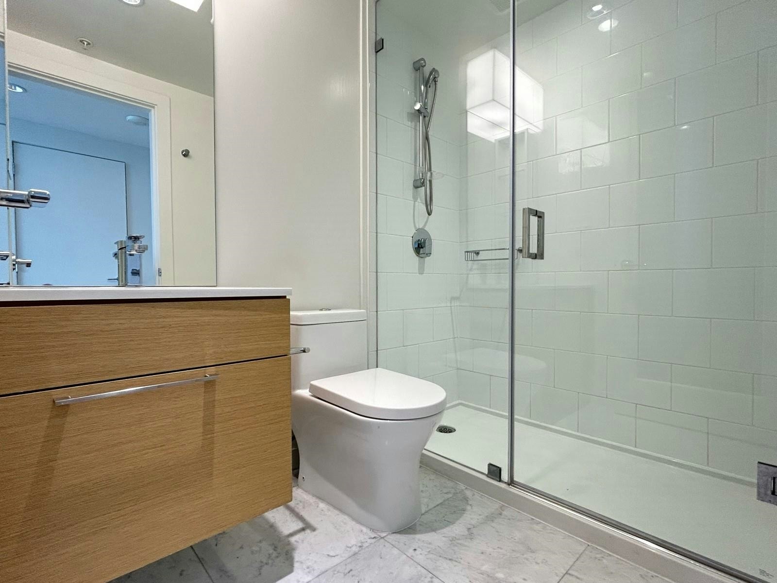 1903-13438 Central Avenue, Surrey, BC, V3T 0N2 - 8