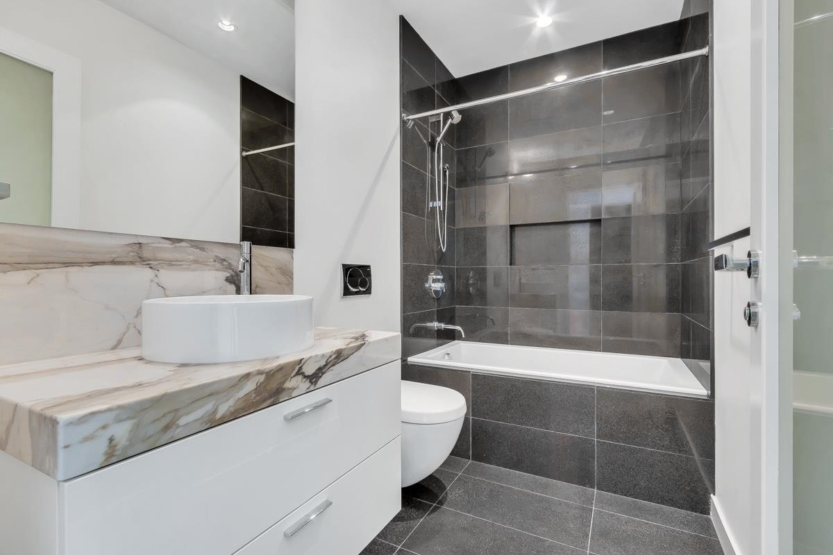1701-277 Thurlow Street, Vancouver, BC, V6C 0C1 - 24