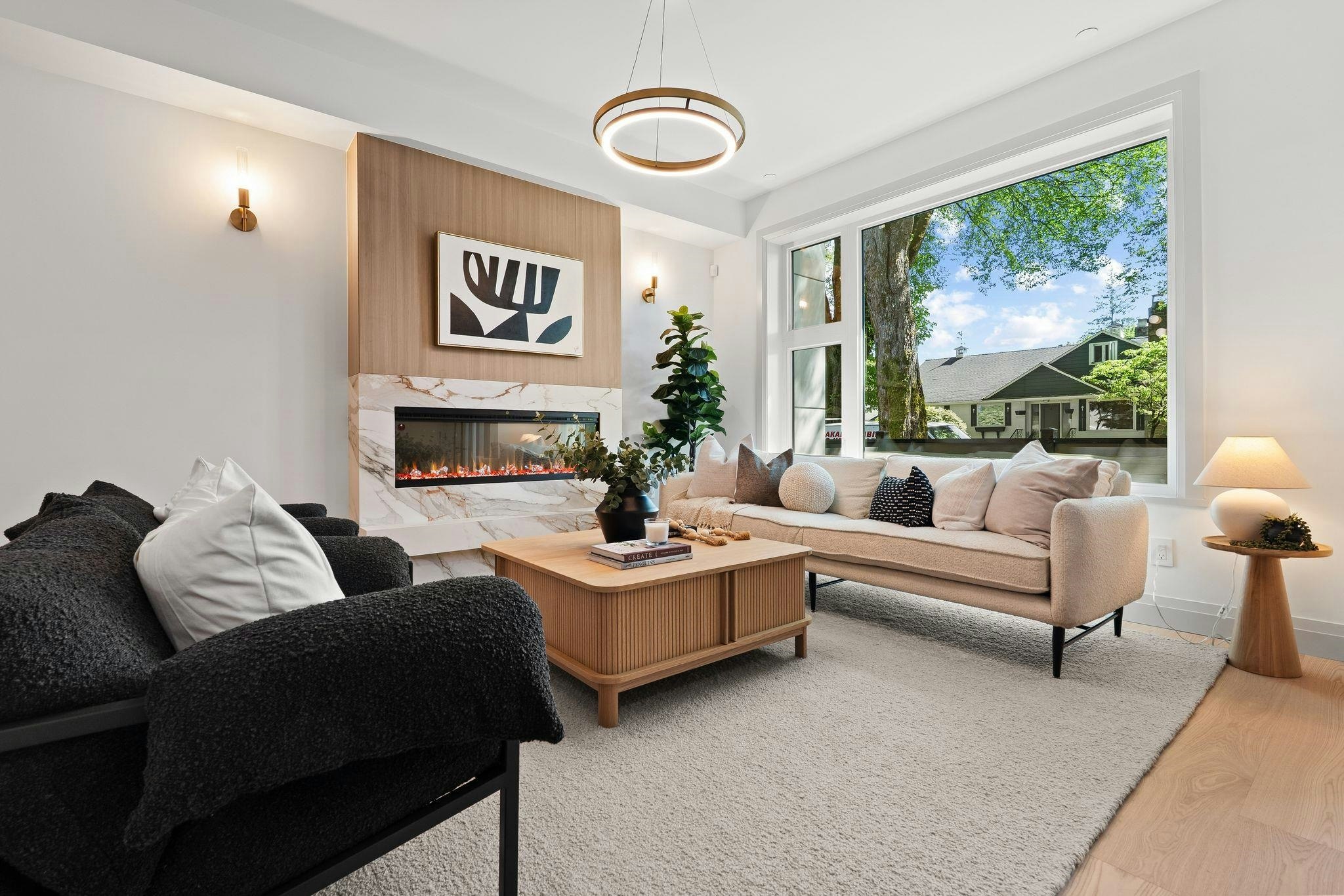 3-1491 Devonshire Crescent - 4