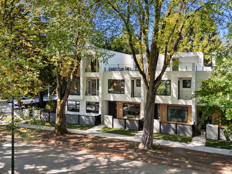 3-1491 Devonshire Crescent, Vancouver, BC, V6H 2G5 - 2