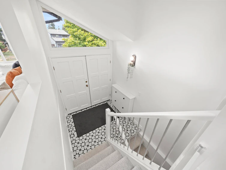 17 Campion Court, Port Moody, BC, V3H 4A9 - 17