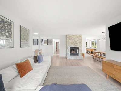 17 Campion Court - 4