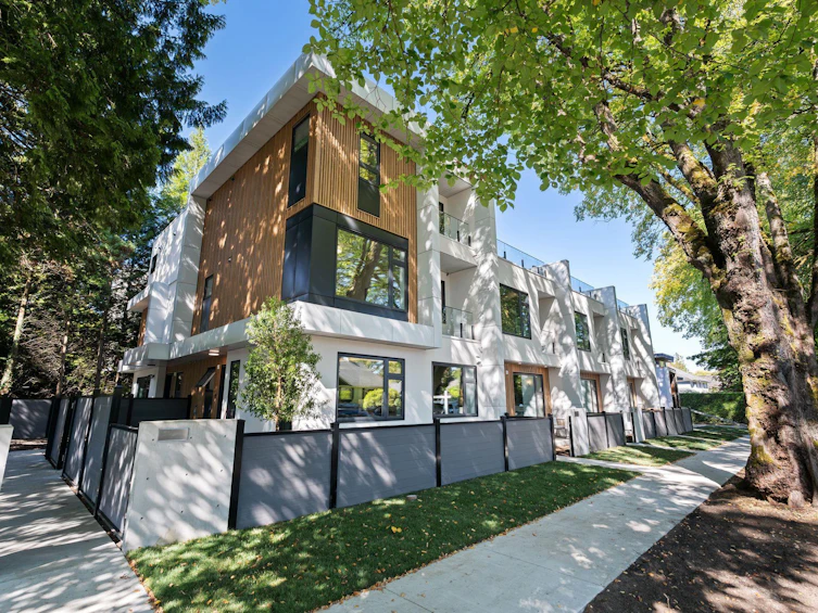 4-1491 Devonshire Crescent, Vancouver, BC, V6H 2G5