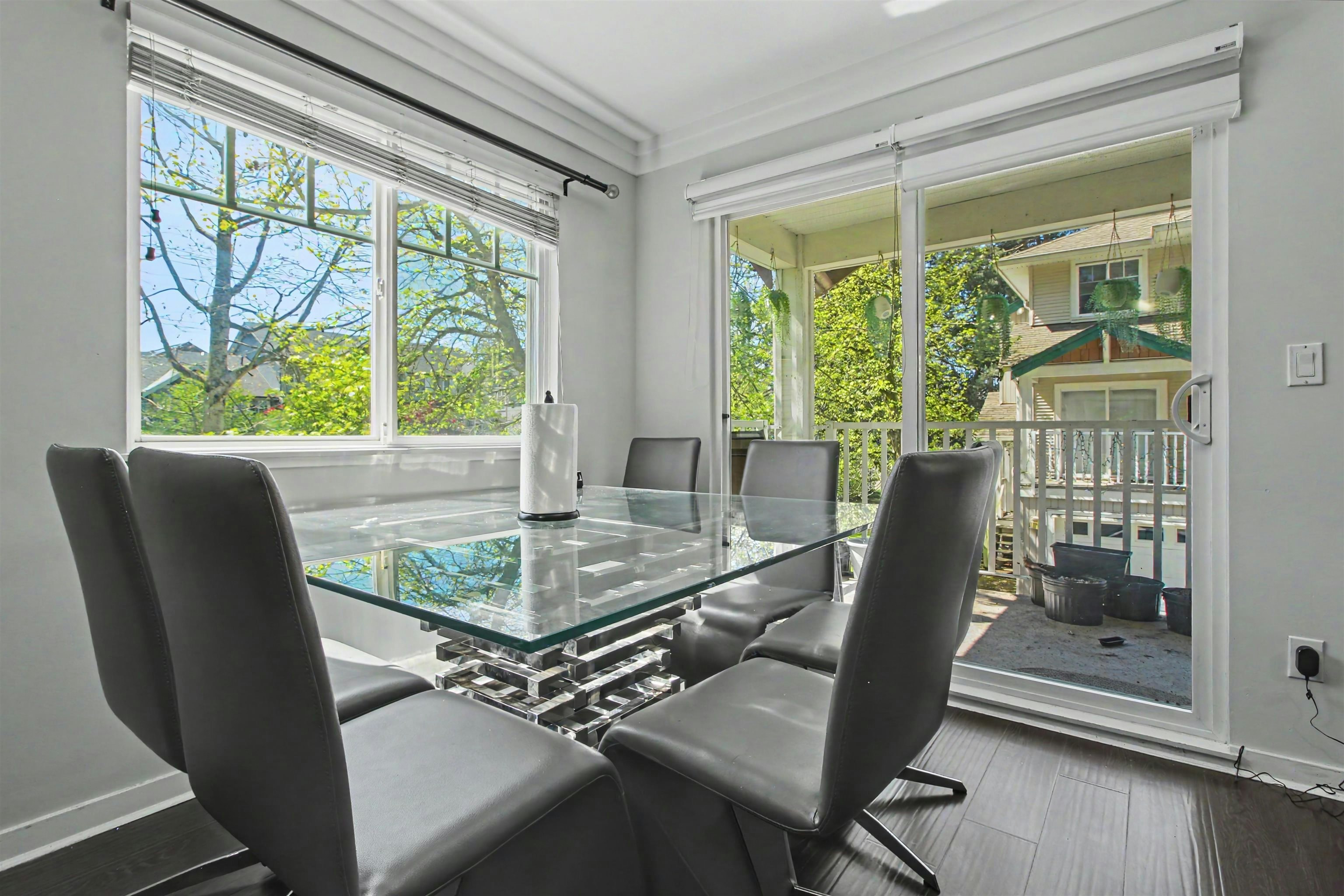 45-12711 64 Avenue - 5