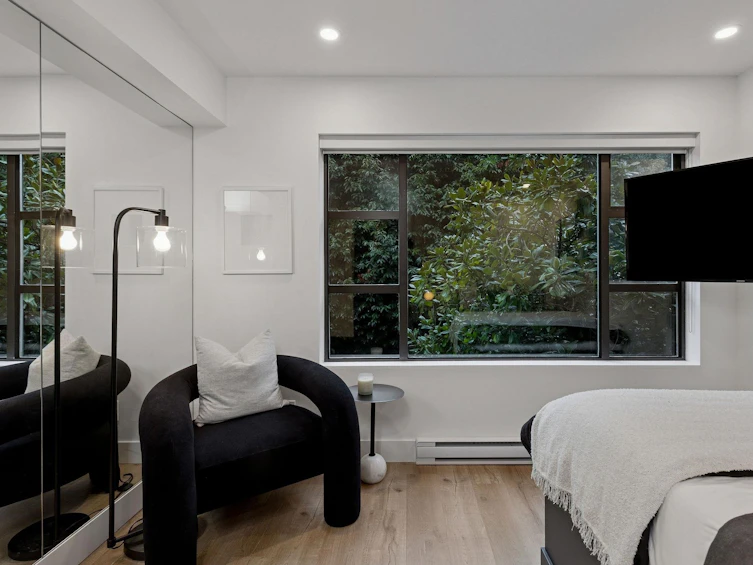 104-2119 Yew Street, Vancouver, BC, V6K 3G6 - 25