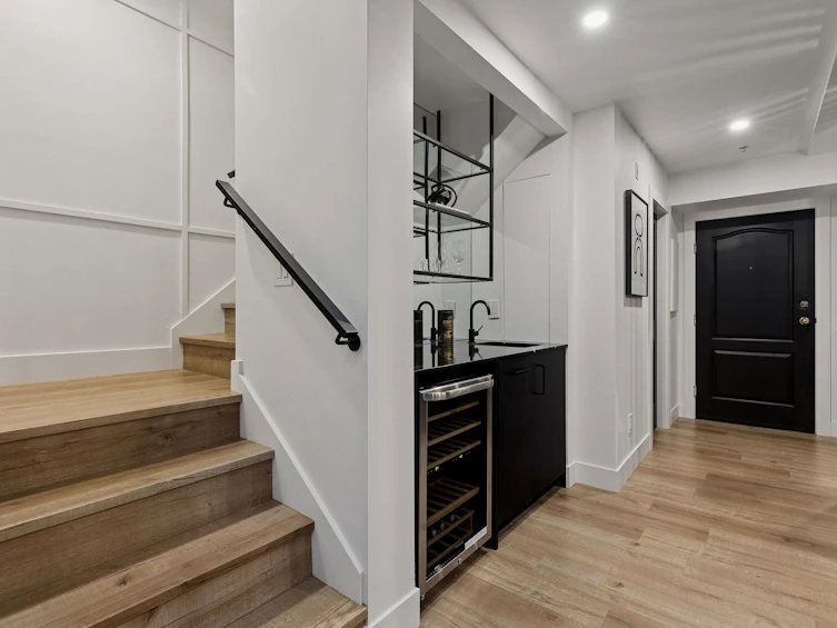 104-2119 Yew Street, Vancouver, BC, V6K 3G6 - 23