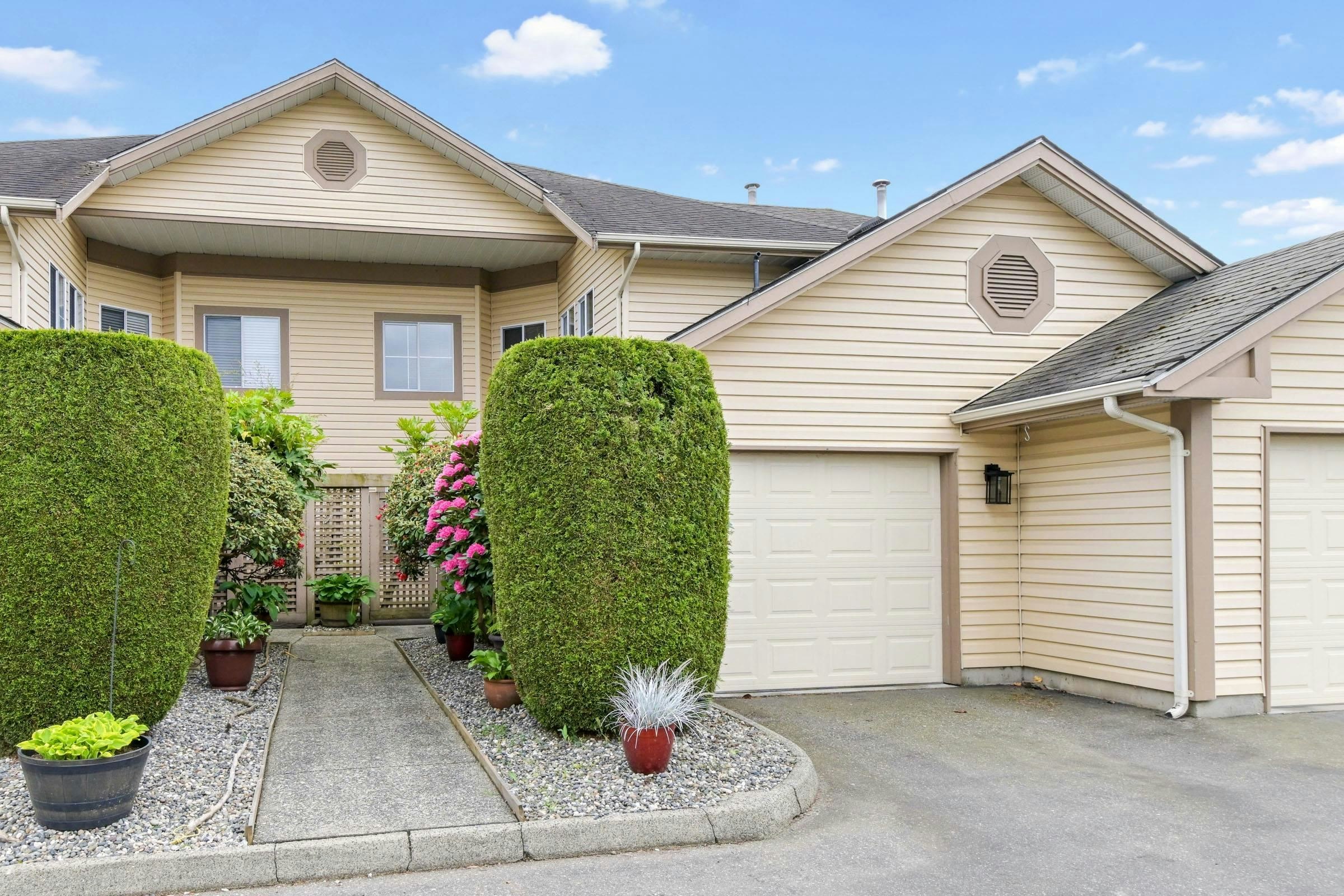 8-6140 192 Street, Surrey, BC, V3S 7V7 - 2