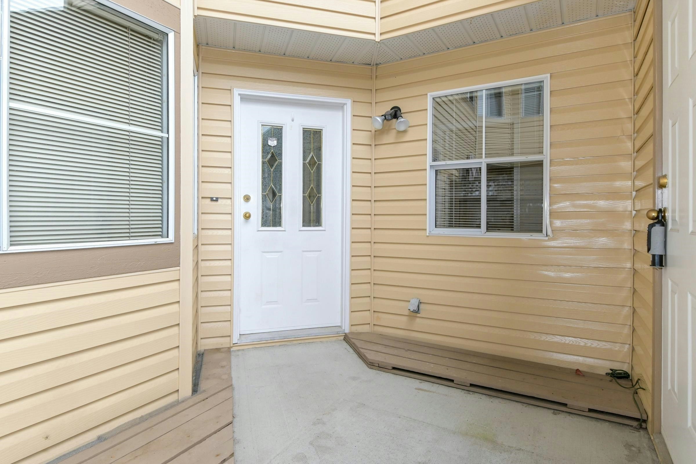 8-6140 192 Street, Surrey, BC, V3S 7V7 - 4