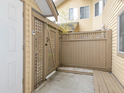 8-6140 192 Street - 3