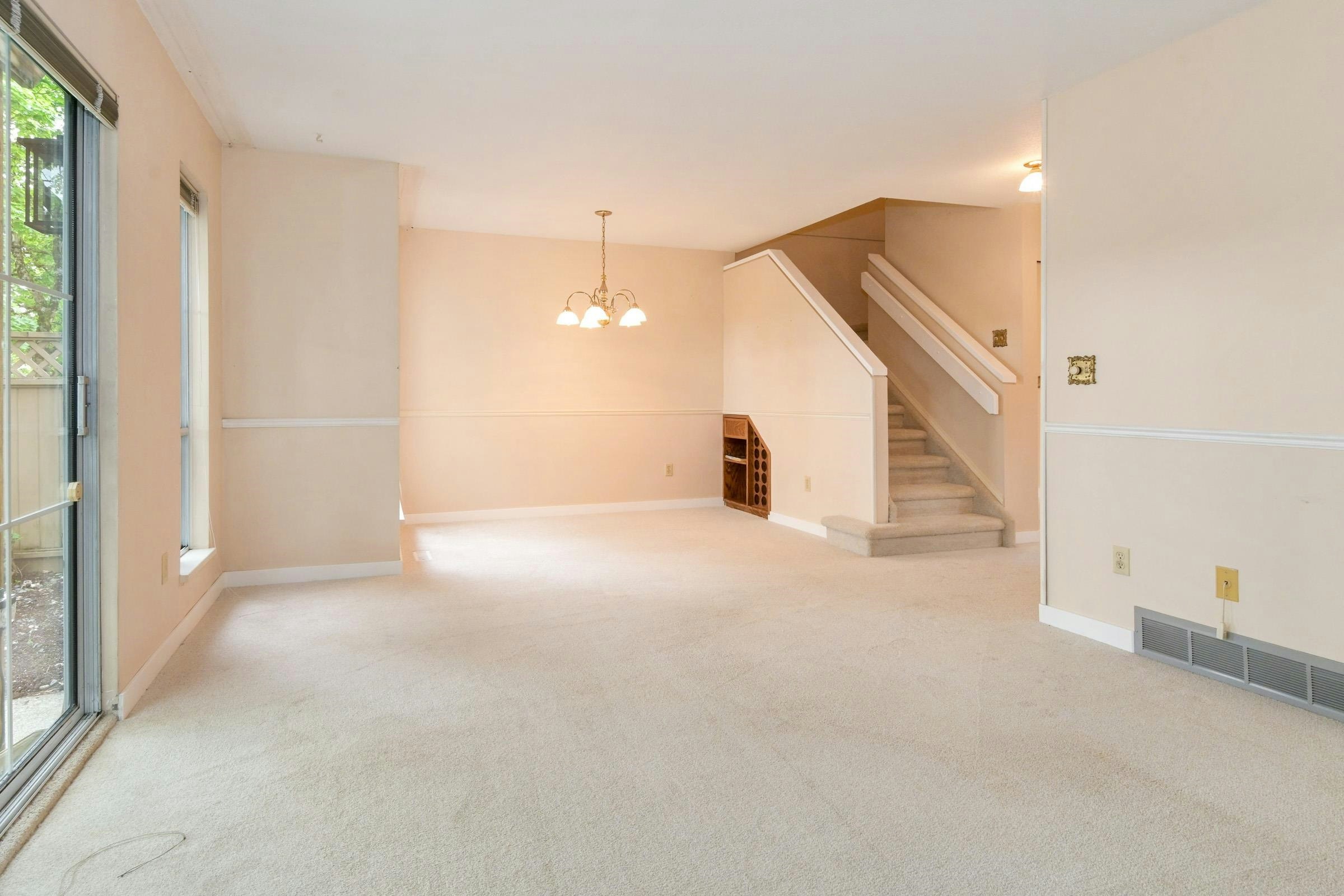 8-6140 192 Street, Surrey, BC, V3S 7V7 - 9
