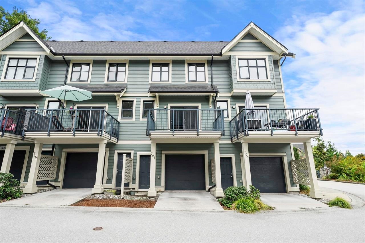 703-8485 New Haven Close, Burnaby, BC, V5J 0B7