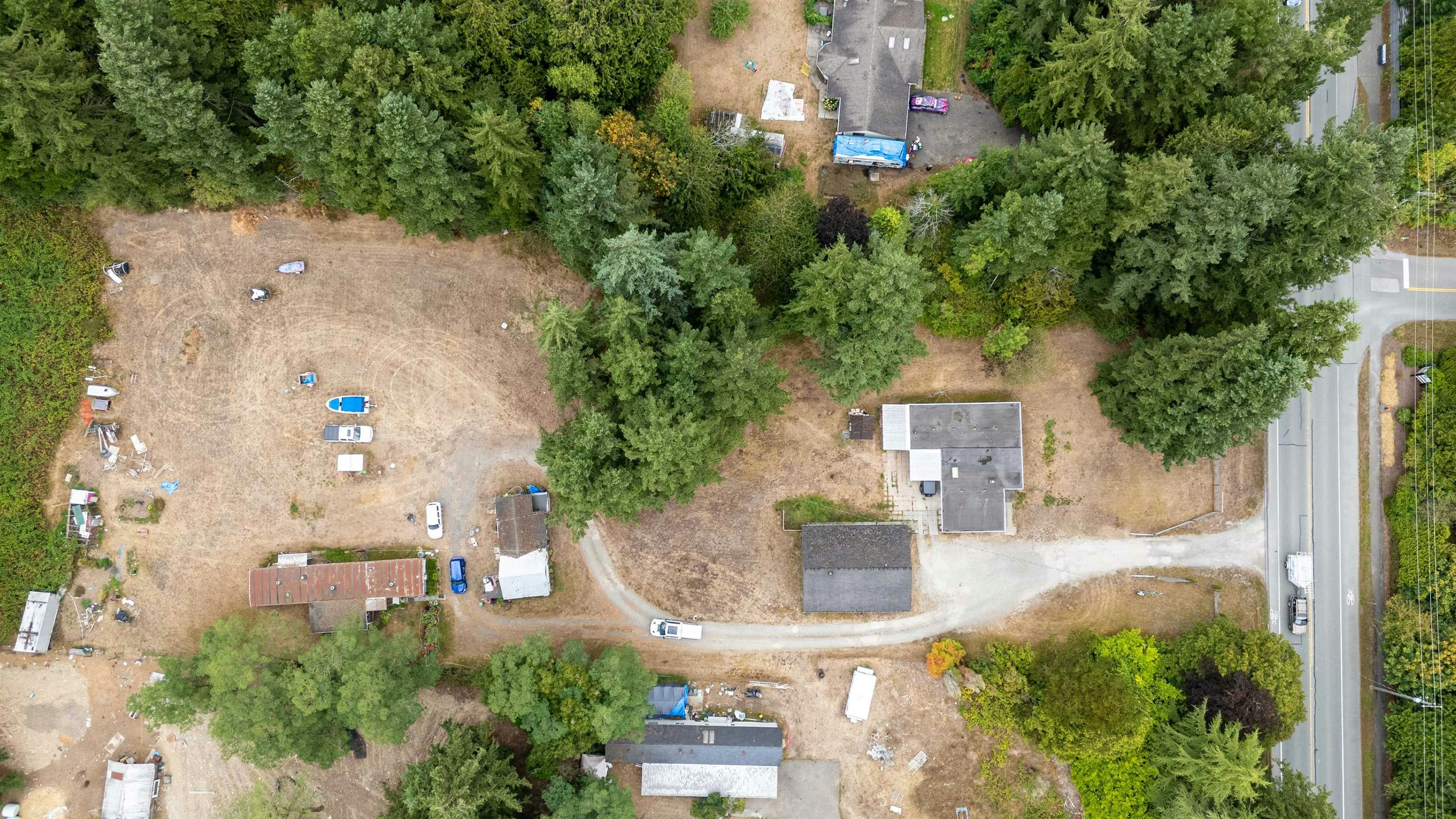 2185 200 Street, Langley, BC, V2Z 1Z6 - 3