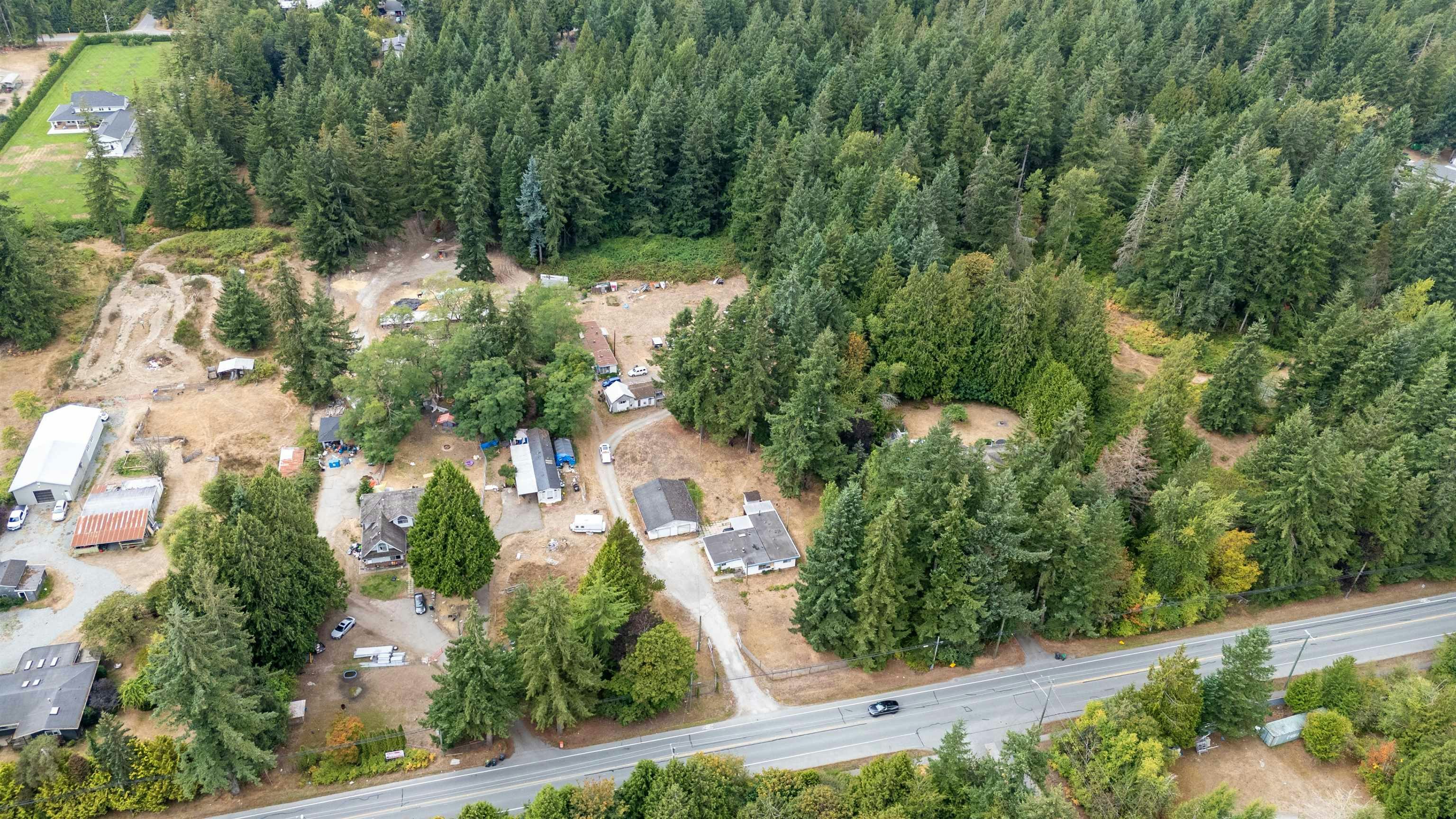 2185 200 Street, Langley, BC, V2Z 1Z6 - 4