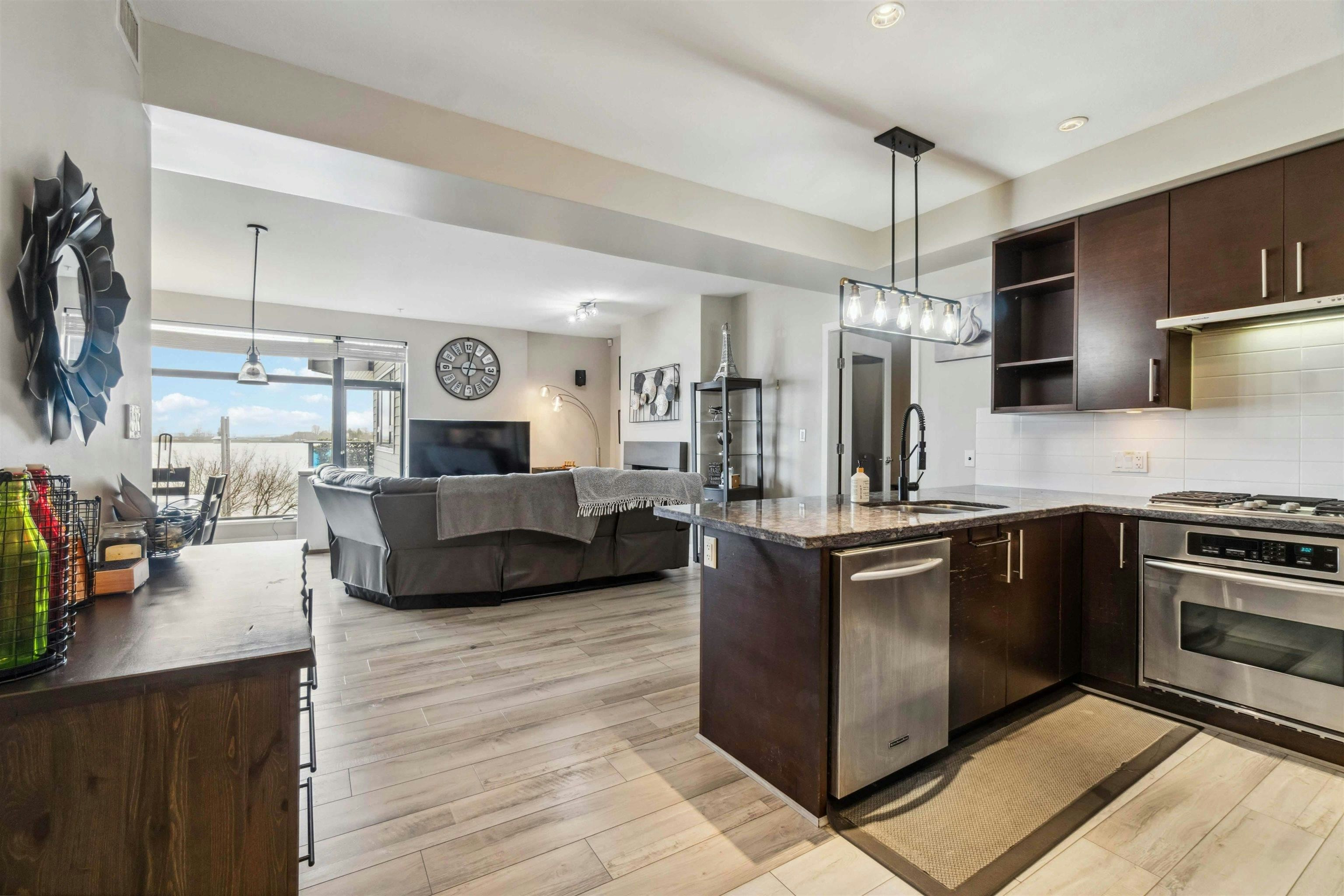 14300 Riverport Way, Richmond, BC, V6W 0A4 - 6