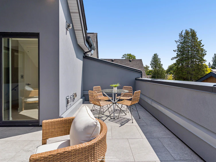 2-3058 W 34th Avenue, Vancouver, BC, V6N 2K2 - 34