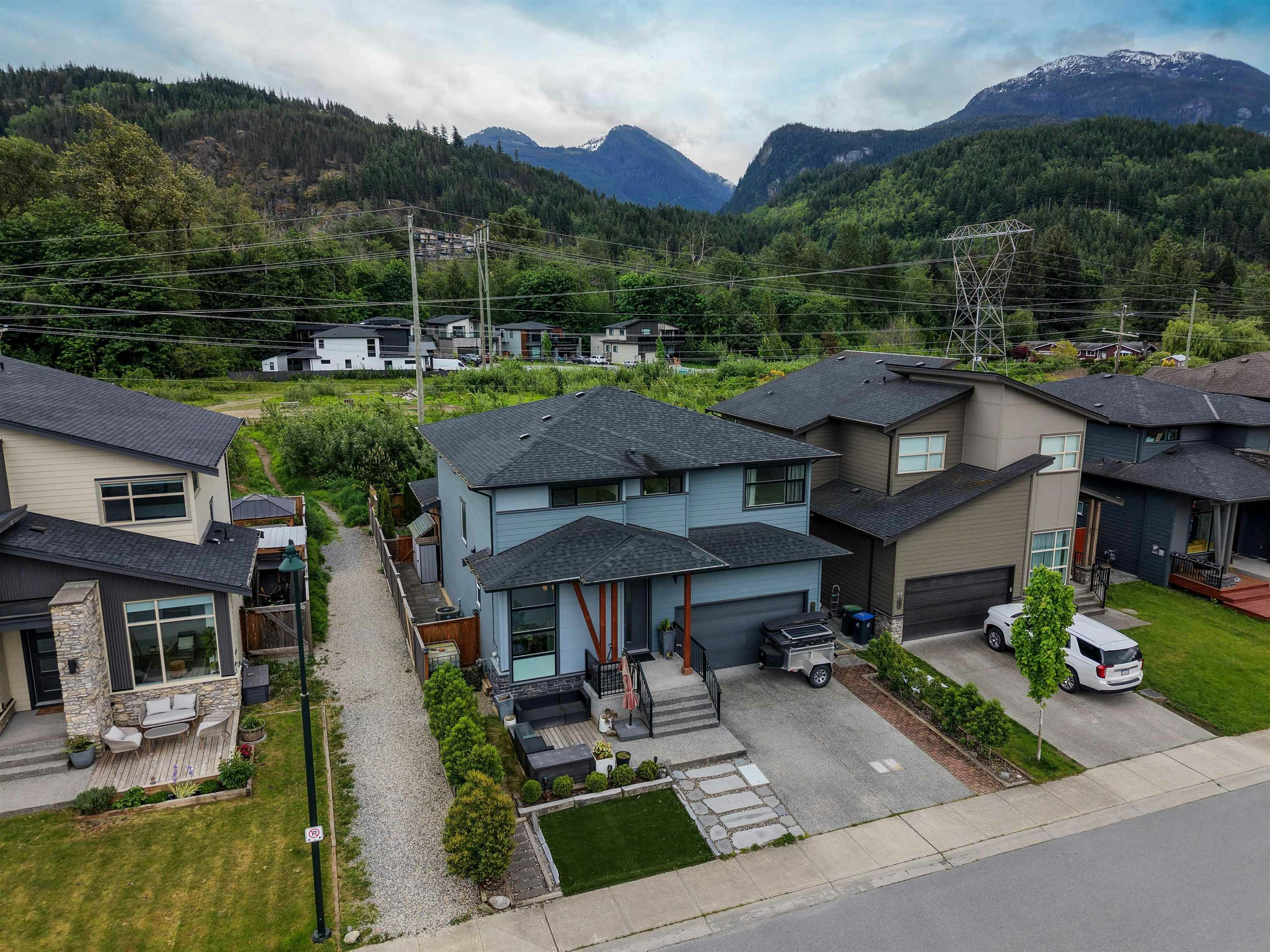 39224 Cardinal Drive, Squamish, BC, V8B 0V3 - 33