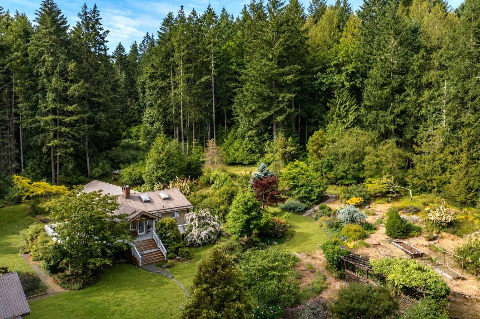 211 Morgan Road, Galiano Island, BC, V0N 1P0