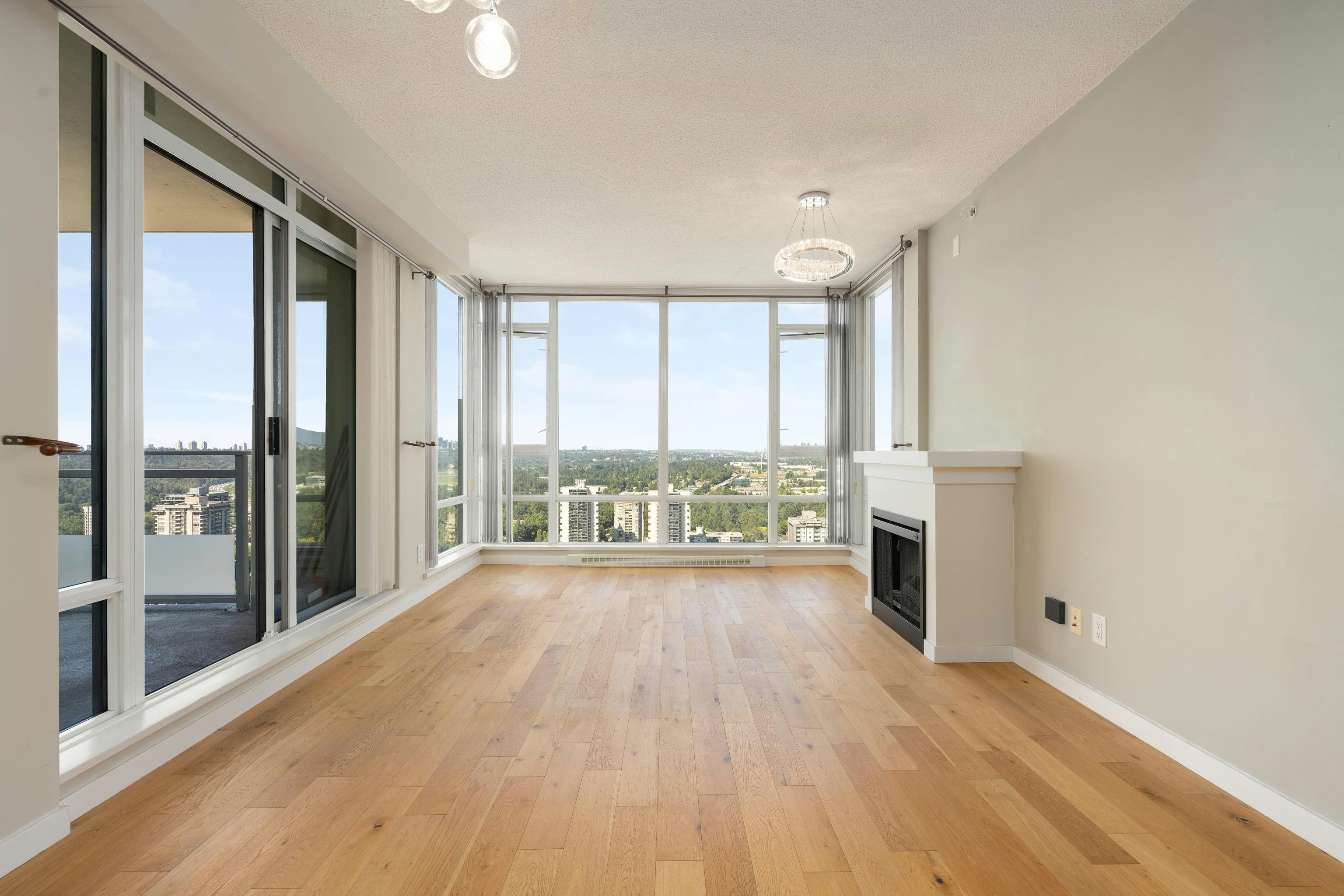 3505-9888 Cameron Street - 2
