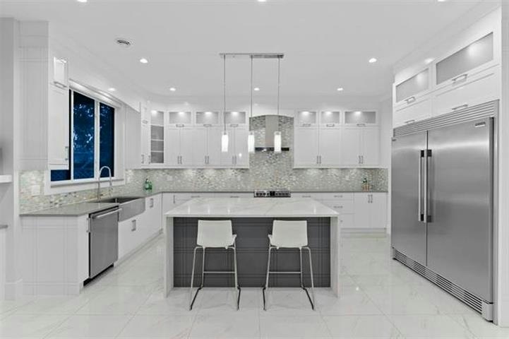 338 Mundy Street, Coquitlam, BC, V3K 5M4 - 14