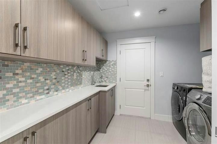 338 Mundy Street, Coquitlam, BC, V3K 5M4 - 29