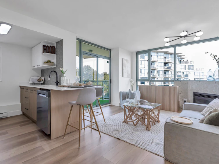 1001-2733 Chandlery Place, Vancouver, BC, V5S 4V3 - 3