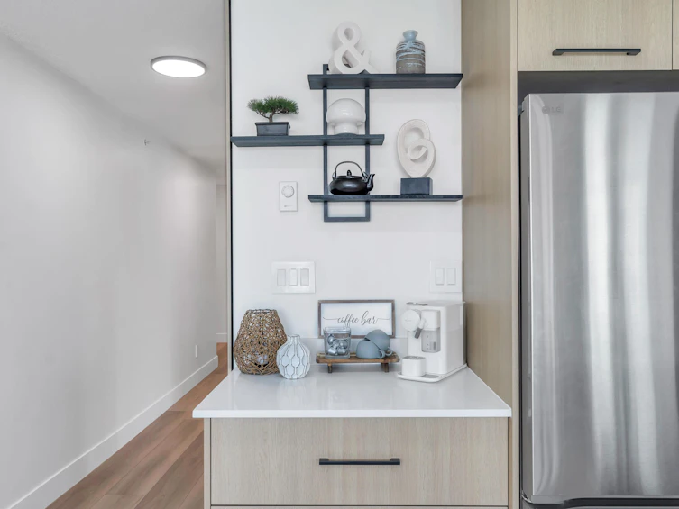 1001-2733 Chandlery Place, Vancouver, BC, V5S 4V3 - 10
