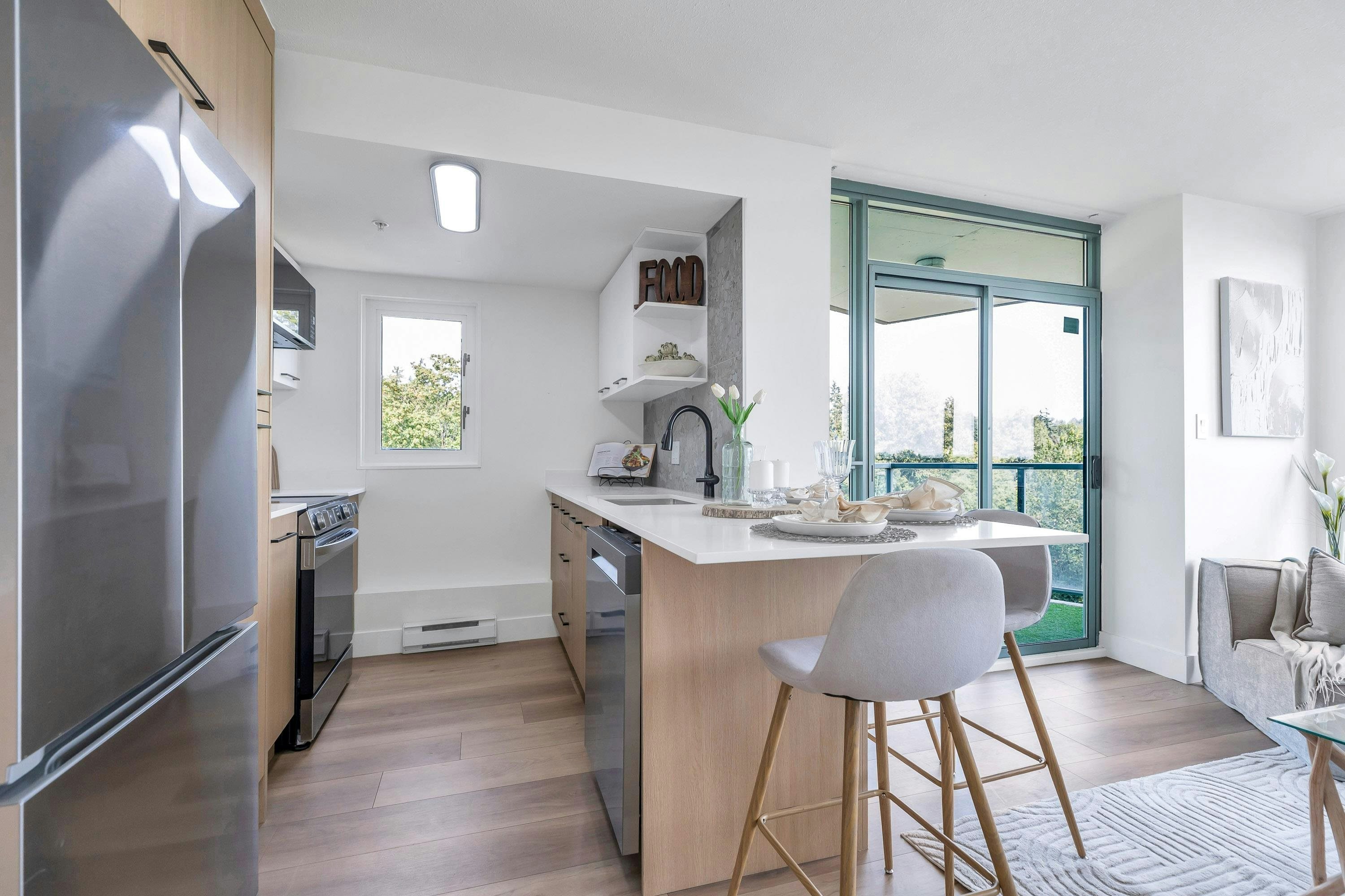 1001-2733 Chandlery Place, Vancouver, BC, V5S 4V3 - 11