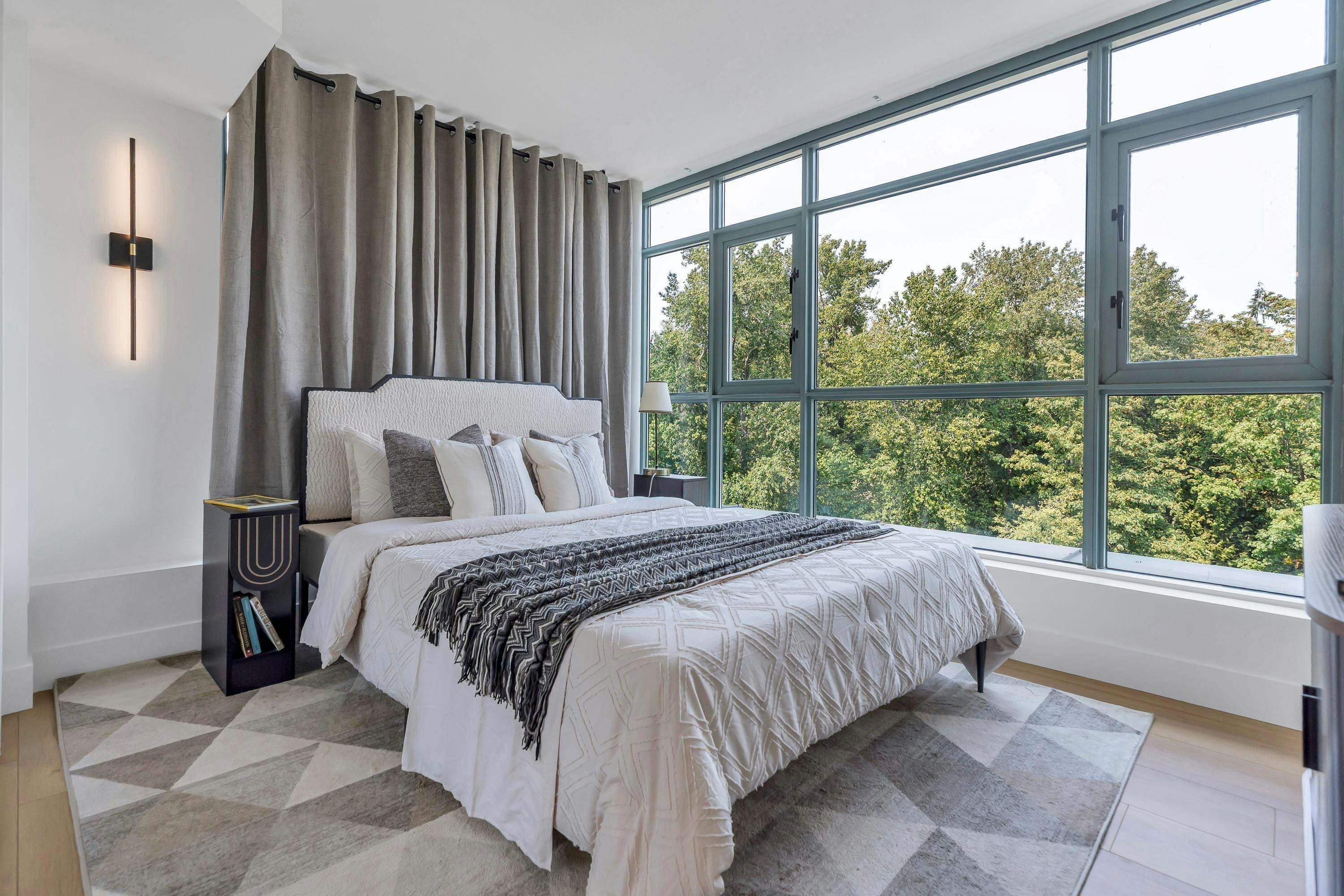 1001-2733 Chandlery Place, Vancouver, BC, V5S 4V3 - 16