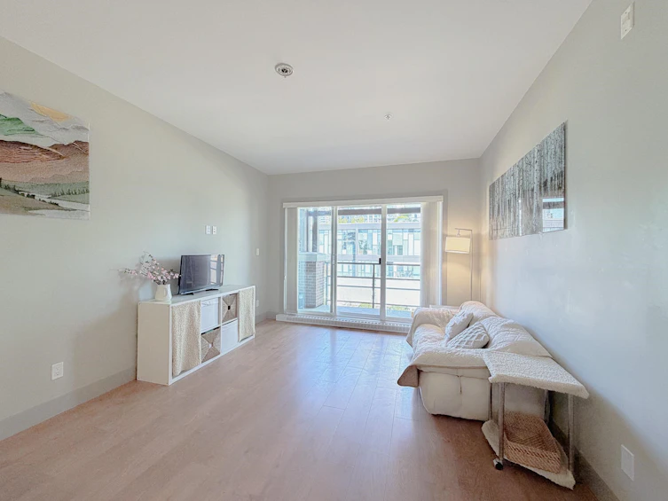 305-6875 Dunblane Avenue, Burnaby, BC, V5J 0G6 - 5