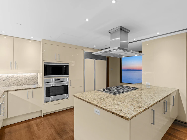 10-2250 Bellevue Avenue, West Vancouver, BC, V7V 1C6 - 9
