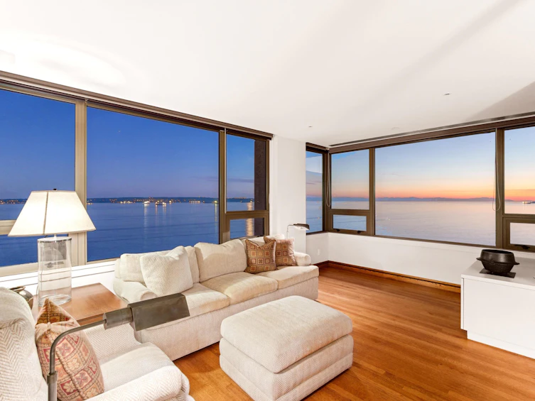 10-2250 Bellevue Avenue, West Vancouver, BC, V7V 1C6 - 2