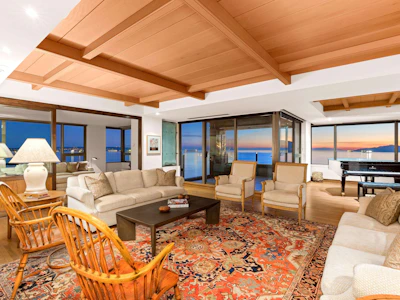 10-2250 Bellevue Avenue - 4