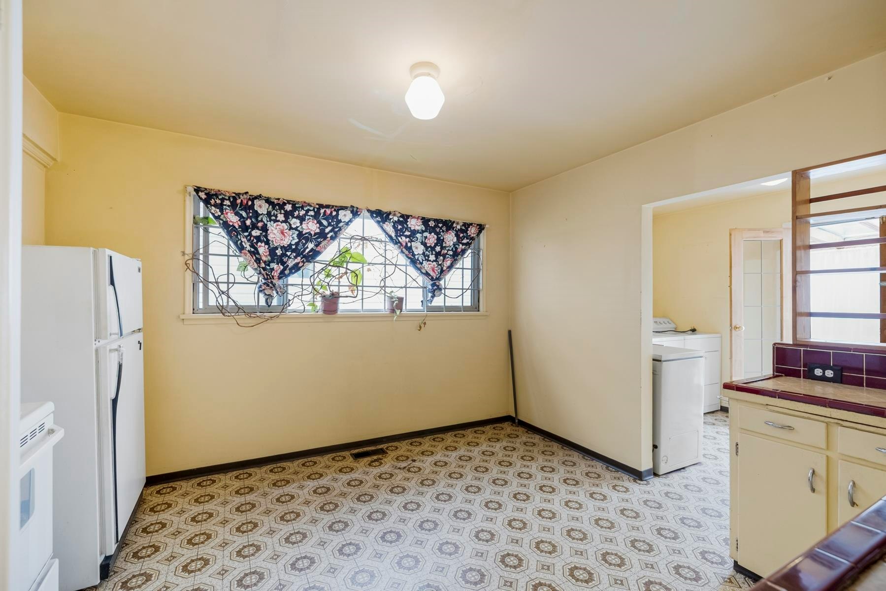 7544 Main Street, Vancouver, BC, V5V 3R6 - 29