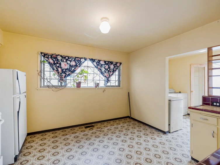 7544 Main Street, Vancouver, BC, V5V 3R6 - 29