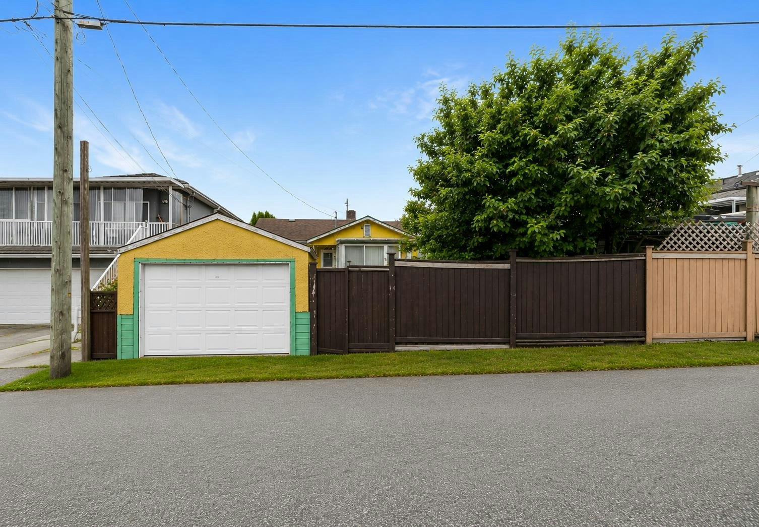 7544 Main Street, Vancouver, BC, V5V 3R6 - 11