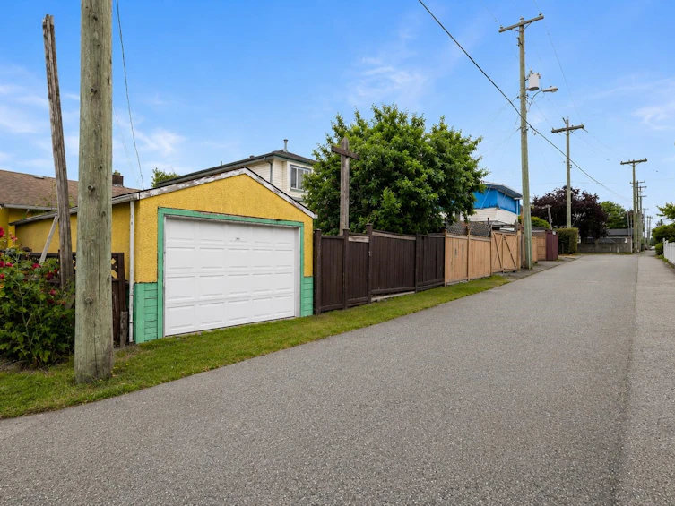 7544 Main Street, Vancouver, BC, V5V 3R6 - 10
