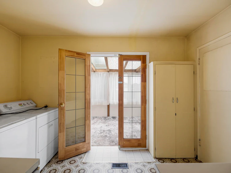 7544 Main Street, Vancouver, BC, V5V 3R6 - 34