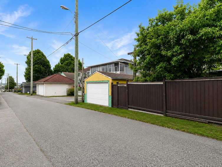 7544 Main Street, Vancouver, BC, V5V 3R6 - 12