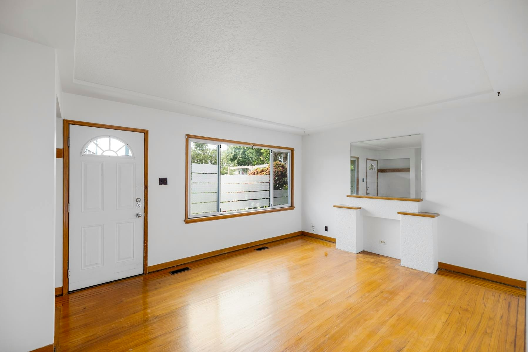 7544 Main Street, Vancouver, BC, V5V 3R6 - 26